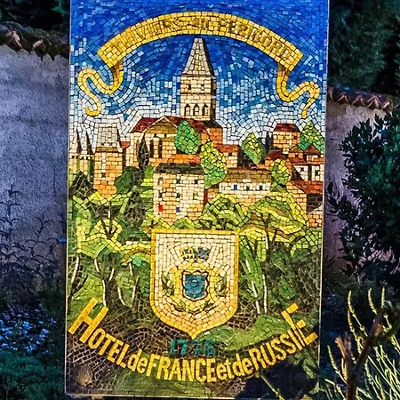 Hotel De France Et De Russie Thiviers