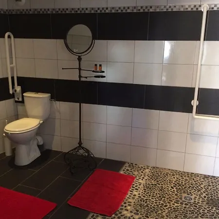 Hotel De France Et De Russie Thiviers